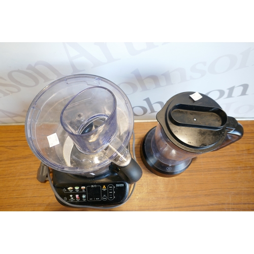6056 - A Kenwood food processor, (384-251) *This lot is subject to VAT