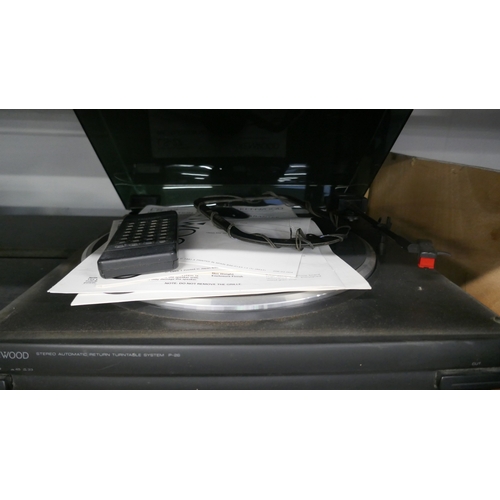 5018 - A quantity of Kenwood hi-fi including turntable, all-in-one unit and a pair of Kenwood speakers