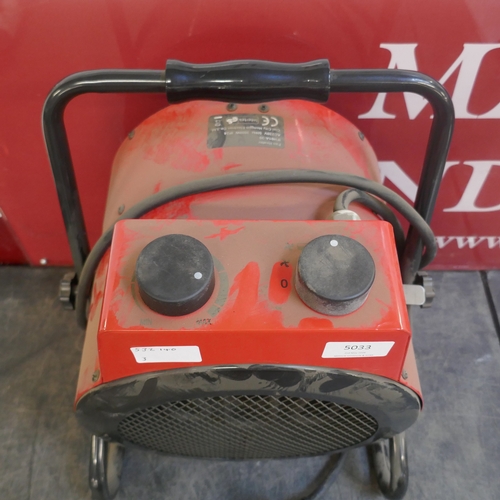 5033 - A model IFH01A-30, 230V fan heater  *This lot is subject to VAT