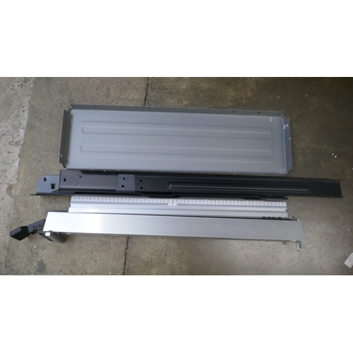 5048 - A boxed sample model MP-0001 table saw  *This lot is subject to VAT