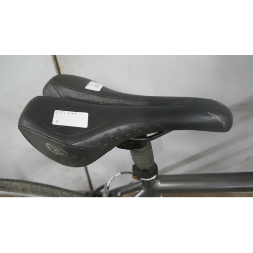 5067 - A specialised Sirrus Sport aluminium framed road bike with Shimano gear set *This is an authority re... 
