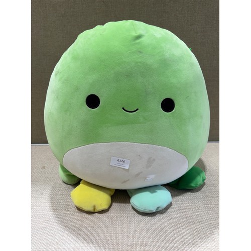 Lot 6126      