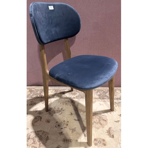 Lot 3035      