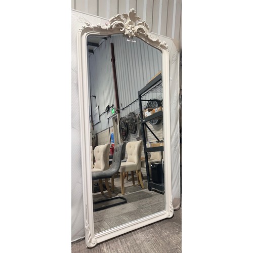 Lot 3077      