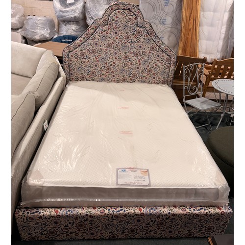 Lot 3085      