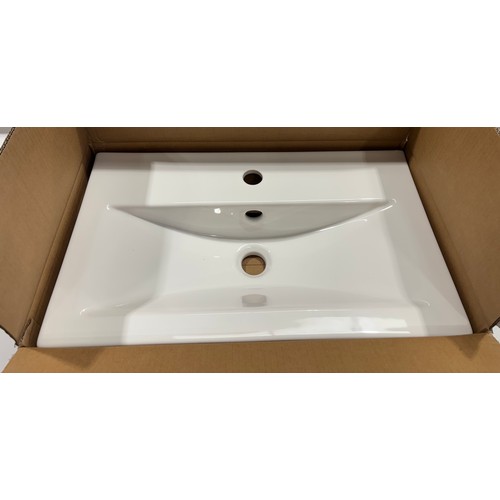 Lot 3132      
