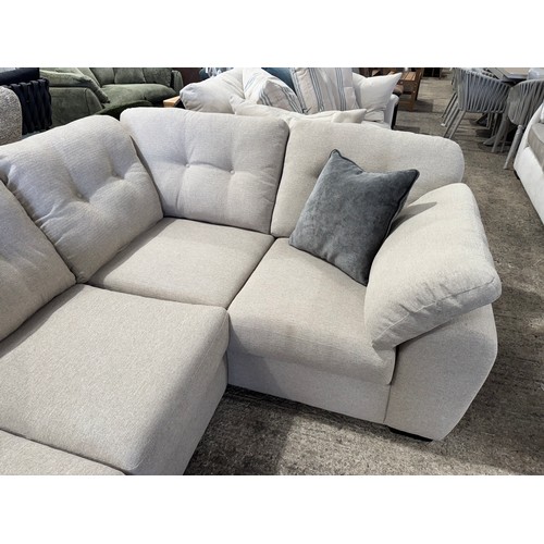 3046 - A beige fabric upholstered right hand facing chaise