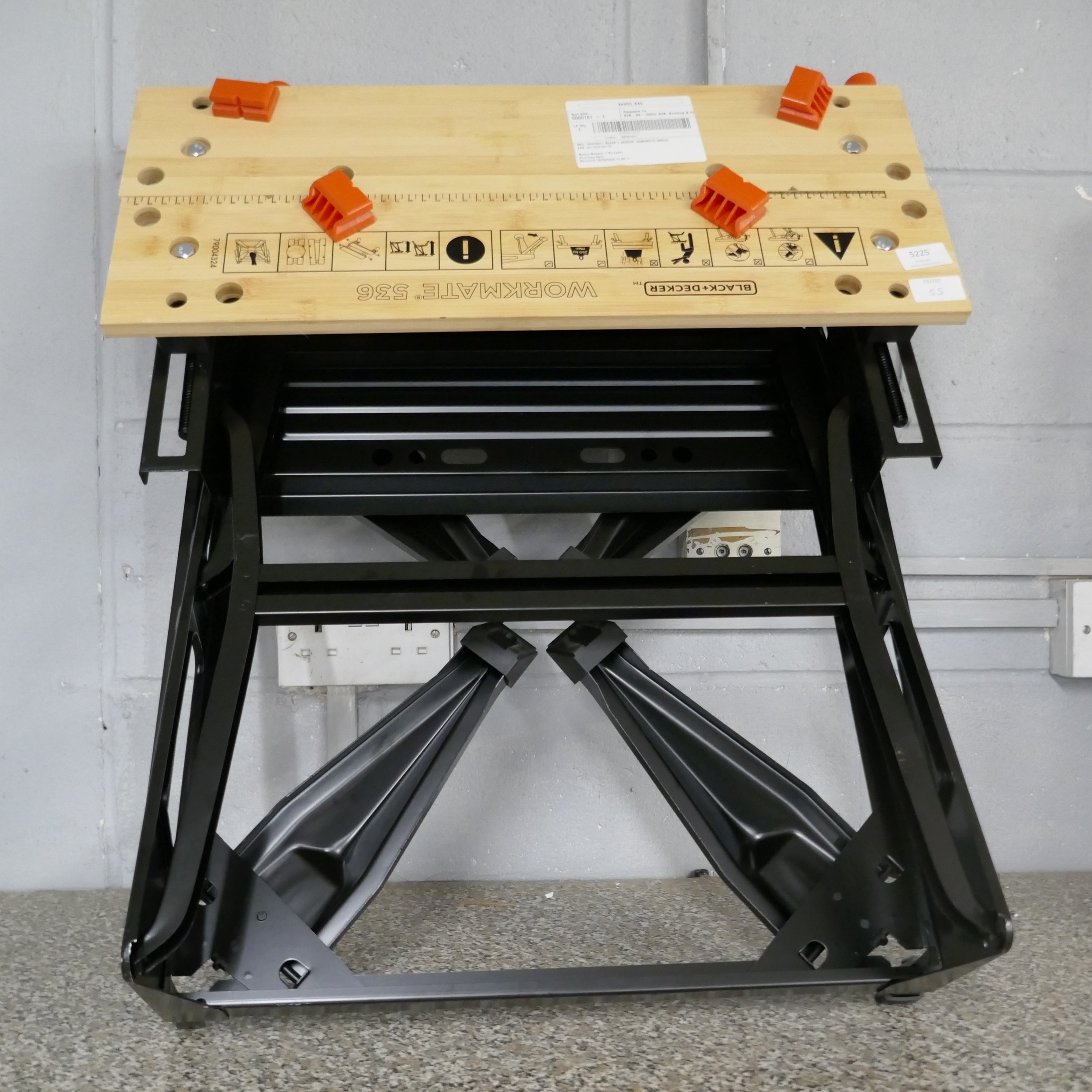 A Black & Decker workmate 536 folding work bench - boxed *this lot is ...