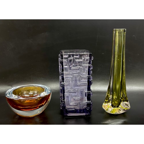 Lot 2026      