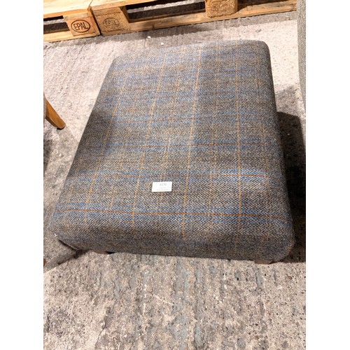 Lot 3065      