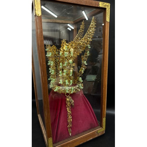 2248 - A 24 carat gold plated and Jade Korean crown 1970s in glass display case, replica of piece excavated... 