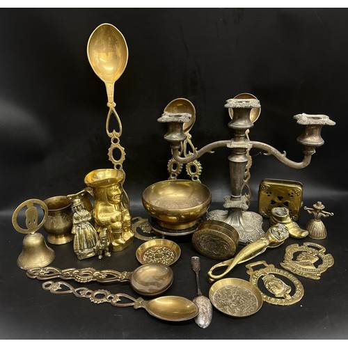 2271 - A collection of metalware; brass and silver plate including a silver teaspoon, candelabra, horse bra... 