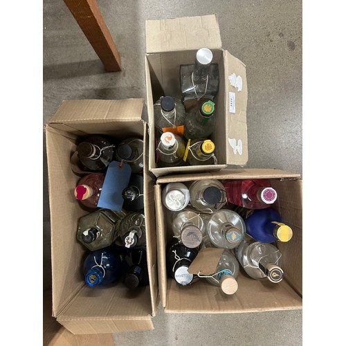 2277 - Approximately 28 bottles of gin including City of London, Finders Dry Gin, etc.  *Not available for ... 