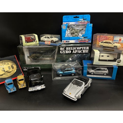 2279 - A collection of die-cast including Dinky Toys and Corgi, some boxed