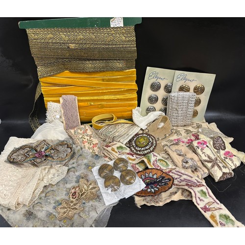 Lot 2111      