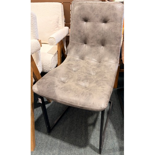 Lot 3077      