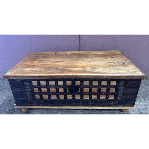 Lot 3089      