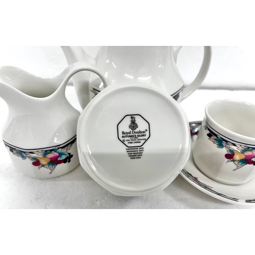2289 - Royal Doulton Autumn's Glory tea set, including tea pot, cups, saucers, milk jug, etc  *Not availabl... 