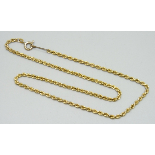7040 - A 9ct gold necklace chain, 4.2g, 45.5cm, lacking loop and with replacement clasp