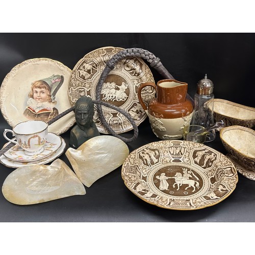 2255 - A mixed lot, to include Spode Greek pattern plates and two dishes, ceramic jug, Royal Albert 'Dainty... 