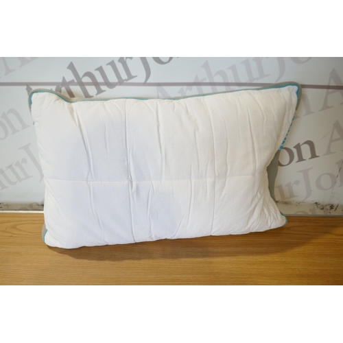 6006 - A Simba hybrid pillow