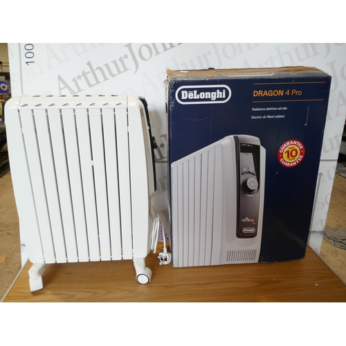 6126 - A Delonghi dragon radiator , original RRP £99.99 + VAT (385-146) *This lot is subject to VAT