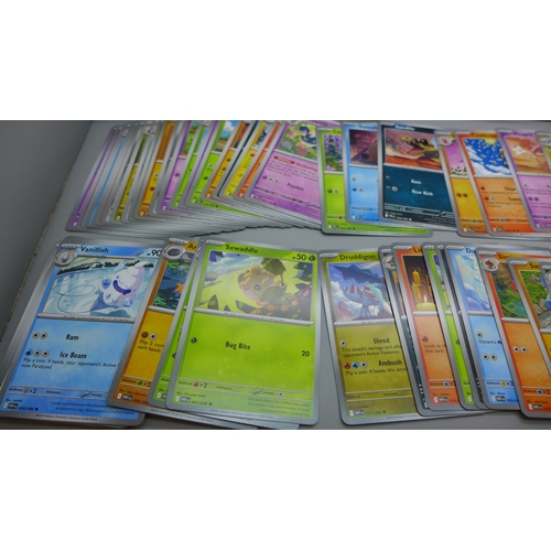 2216 - 1,000 Pokémon card collection including vintage, Holo, UnHolo, Rares, etc.