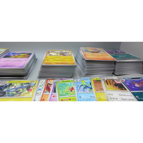 2223 - Pokémon cards; mixed Holographic and Non-holographic including Reverse Holos