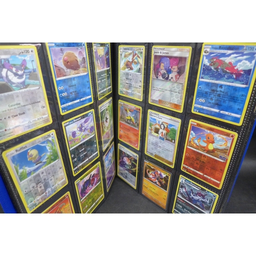 2224 - A Pokémon binder including Wizards of the Coast (WOTC) vintage cards, over 150 Holos, including Reve... 