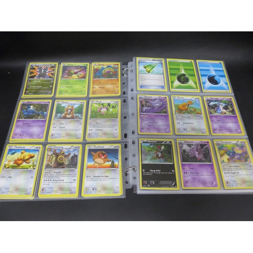 2226 - 180 Vintage Pokémon cards in protective sleeves including Black Star Rares, cards from sets such as ... 