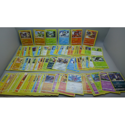 2227 - 145 Vintage Black Star Rare Pokémon cards