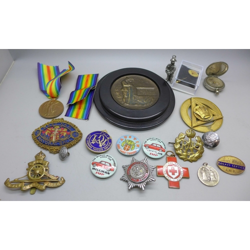 2237 - A WWI Victory medal to B.Z. 10669 A.E. Pearson AB, RN, VR, badges, etc.