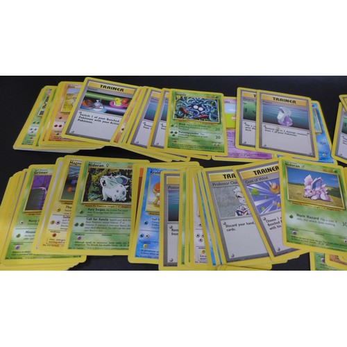 2210 - 170 Wizards of the Coast (WOTC) vintage Pokemon cards