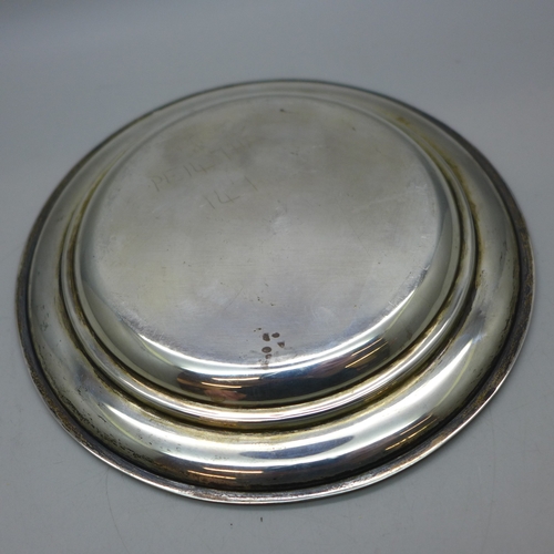 7276 - A George VI silver dish, Sheffield, 1938, 76g, 13.6cm