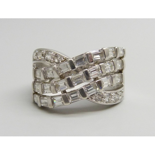 Lot 7034      