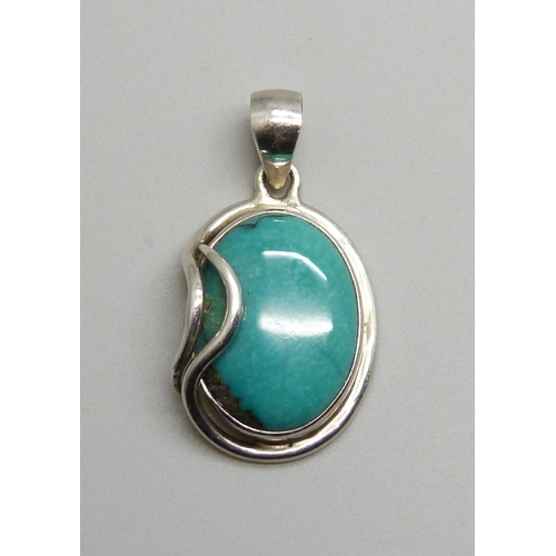 Lot 7041      