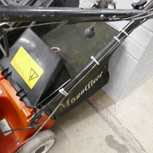 5001 - A Mountfield Emblem 83108 petrol driven lawnmower and a Sovereign 4HP self propelled lawnmower - bot... 