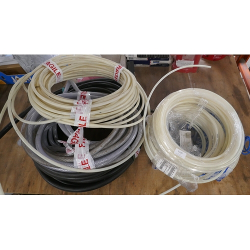 A quantity of assorted pipes *This lot is subject to VAT