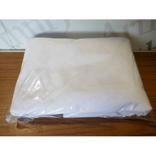 6140 - A double Emma Flip topper and a fitted sheet