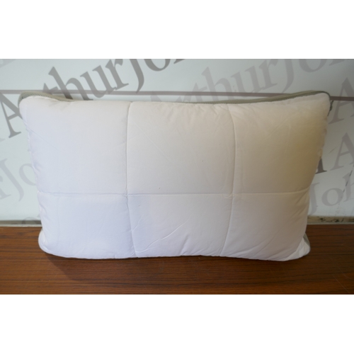 6160 - A Simba Custom firm pillow