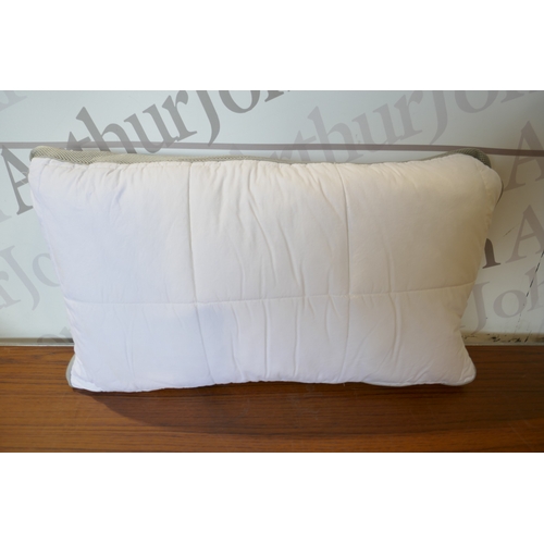 6162 - A Simba Custom firm pillow