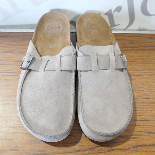 6165 - A pair of Simba Rok slippers, grey size 11