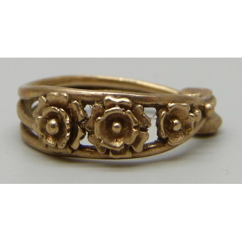 7125 - A yellow metal ring, a/f, 3.8g