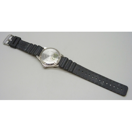 7144 - A Casio WR200M wristwatch with black dial and date aperture, 44mm including crown