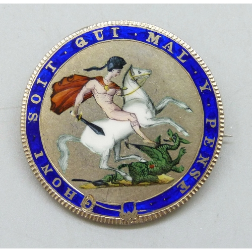 7152 - A 1819 silver and enamel crown coin brooch, 26g