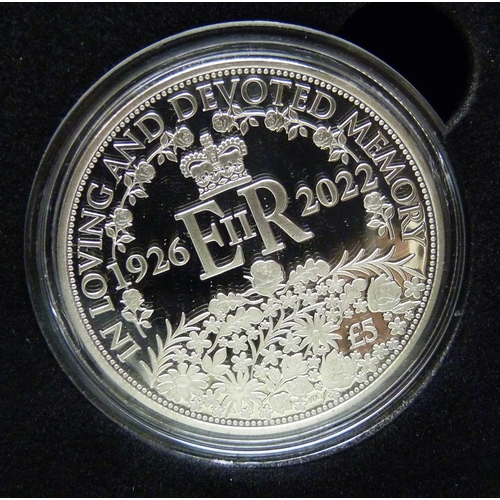 7171 - Coins - a 2022 Queen Elizabeth II Memoriam silver proof £5 coin set, First Strike Edition (1 of 150)... 
