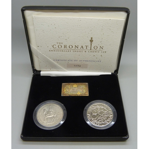 7181 - The Royal Mint, The Coronation Anniversary Ingot and Crown Set, limited edition 1955 and 2003 crowns... 