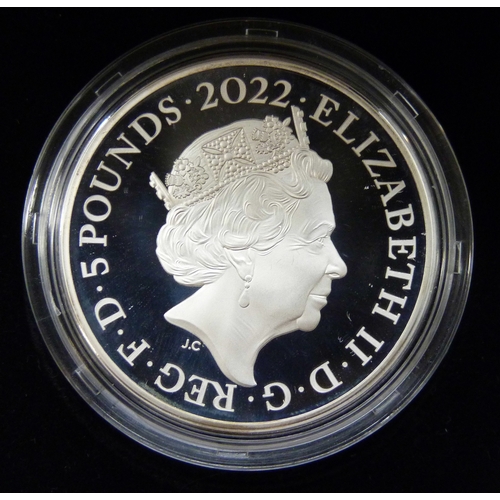 7182 - The Royal Mint, a 2022 The Queen's Reign silver proof piedfort £5 coin, boxed and with certificate, ... 