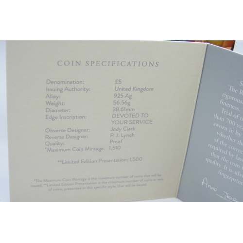 7182 - The Royal Mint, a 2022 The Queen's Reign silver proof piedfort £5 coin, boxed and with certificate, ... 