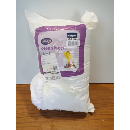 6003 - A Silentnight single Deep Sleep duvet (516662470-14) *This lot is subject to VAT